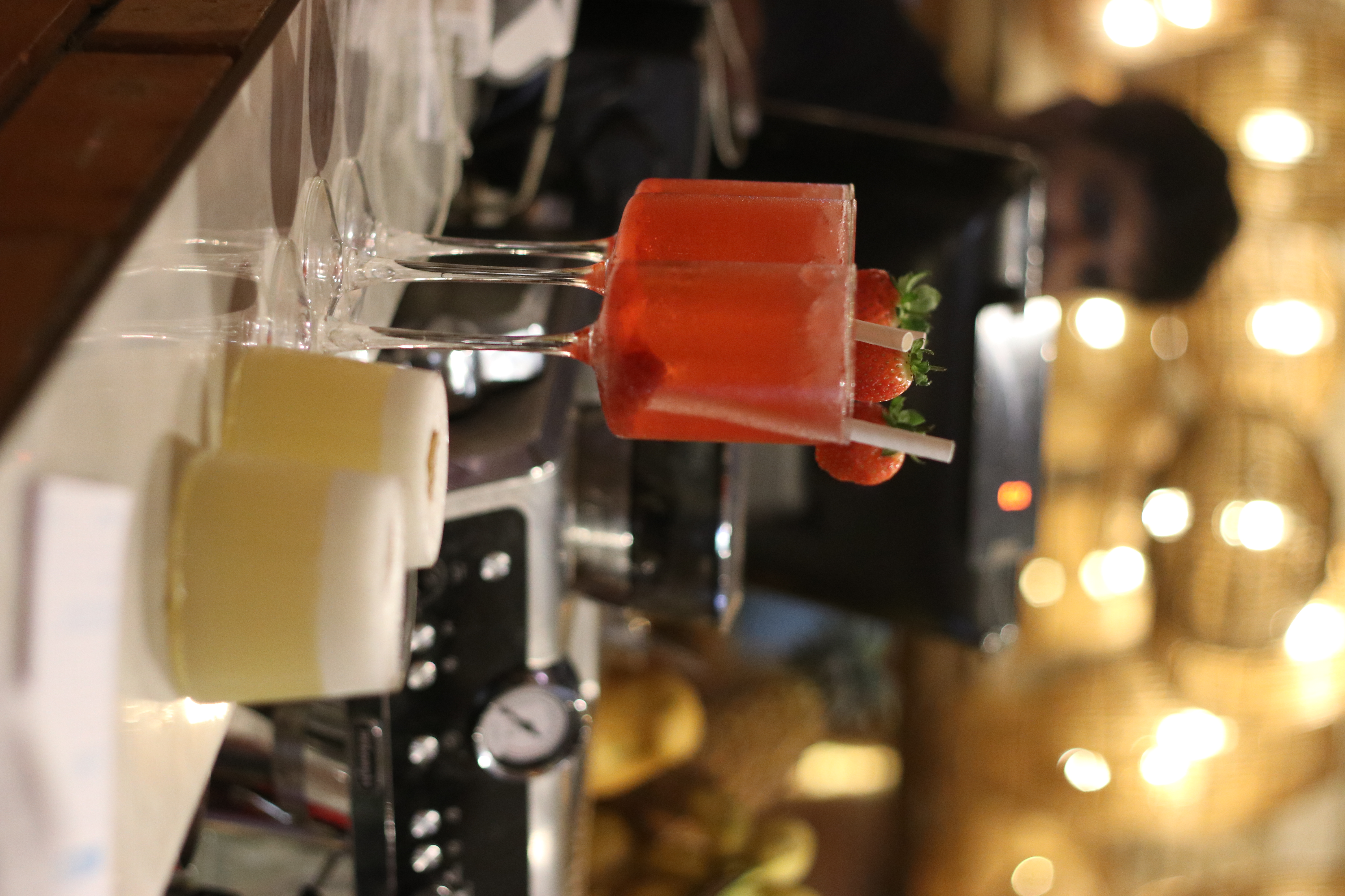 Latte art in coffee cup